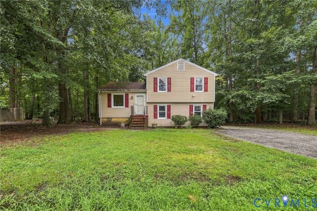 4024 Old Iron Rd, Prince George, VA 23860