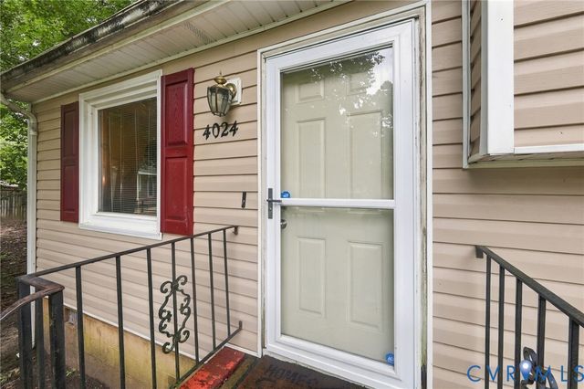 4024 Old Iron Rd, Prince George, VA 23860