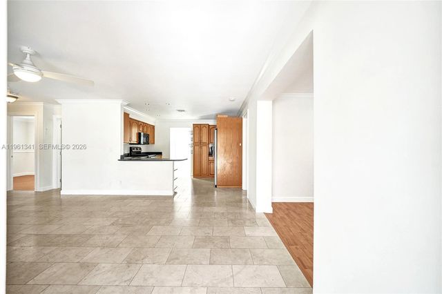 2724 SW 47th St, Fort Lauderdale, FL 33312