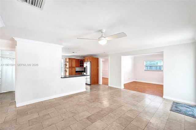 2724 SW 47th St, Fort Lauderdale, FL 33312