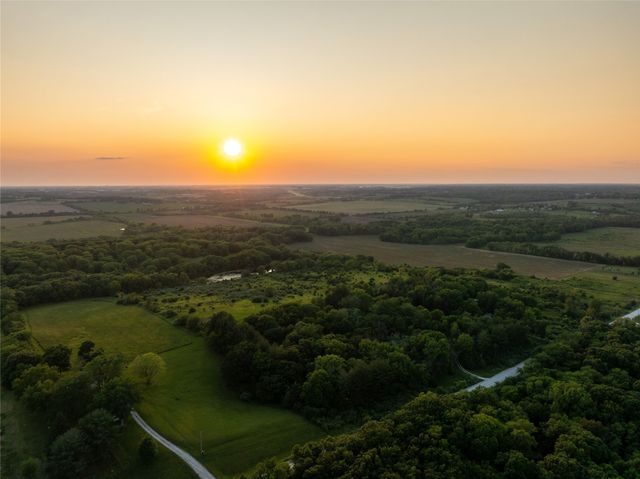 00 113th Avenue, Norwalk, IA 50211