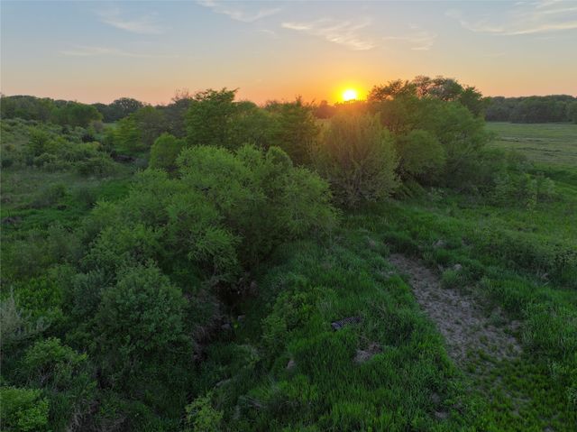 00 113th Avenue, Norwalk, IA 50211