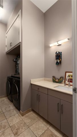 555 E 5th ST 3007, Austin, TX 78701