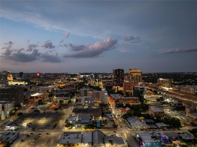 555 E 5th ST 3007, Austin, TX 78701