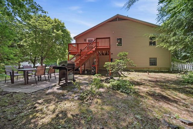 31 Henderson Rd Unit 15, Gilford, NH 03249