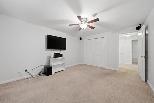 31 Henderson Rd Unit 15, Gilford, NH 03249