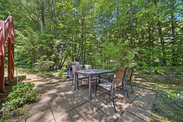 31 Henderson Rd Unit 15, Gilford, NH 03249