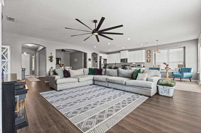 227 Hackney Street, Waxahachie, TX 75165