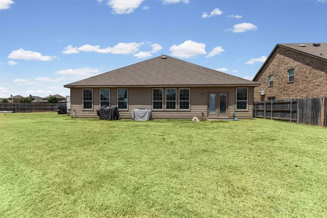 227 Hackney Street, Waxahachie, TX 75165