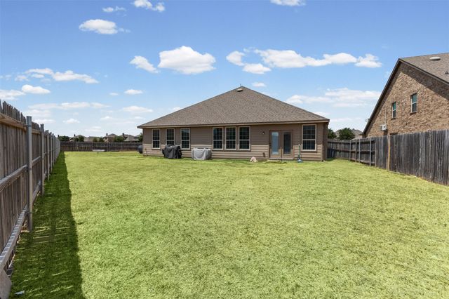 227 Hackney Street, Waxahachie, TX 75165