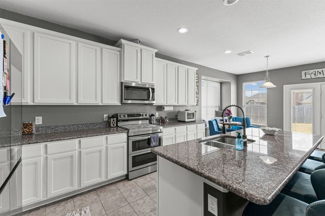 227 Hackney Street, Waxahachie, TX 75165