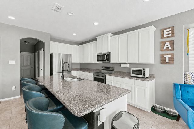 227 Hackney Street, Waxahachie, TX 75165