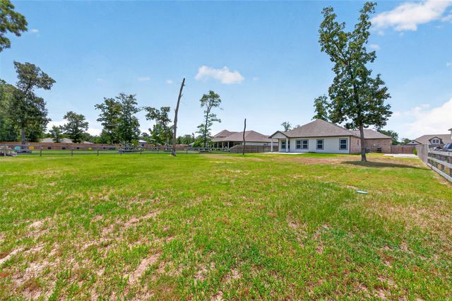 6130 Hazel Lake Drive, Conroe, TX 77303