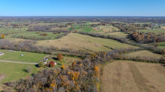 1765 B Leesburg Newtown Road, Paris, KY 40361