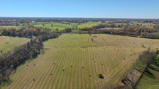 1765 B Leesburg Newtown Road, Paris, KY 40361