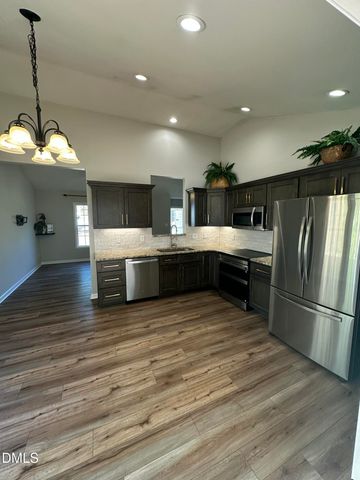 111 Appaloosa Lane, Zebulon, NC 27597