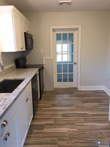 2509 Wistar St, Henrico, VA 23294