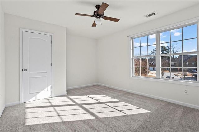 221 Cutbank Court SW, Atlanta, GA 30331