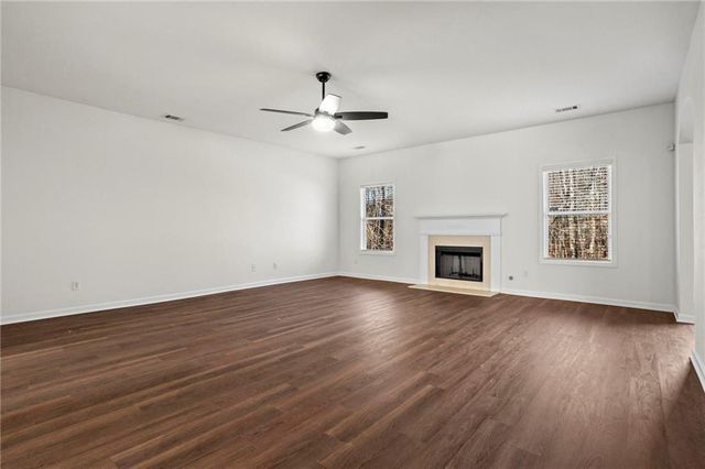 221 Cutbank Court SW, Atlanta, GA 30331
