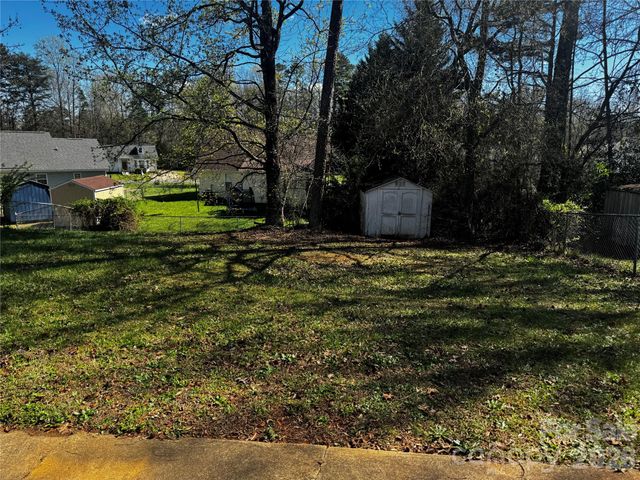 3648 High Laurel Lane, Charlotte, NC 28269