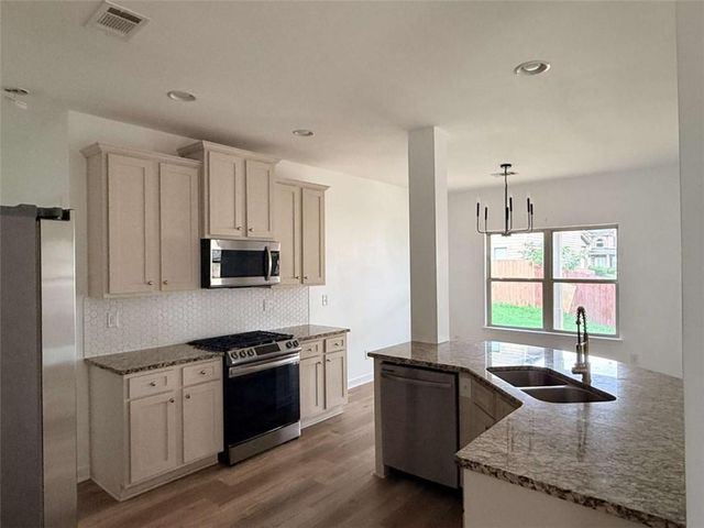 4024 Lucas Lane, Ellenwood, GA 30294
