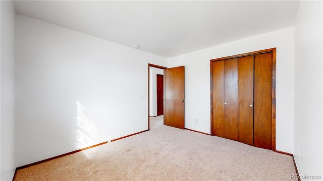 5735 W 2nd Avenue, Lakewood, CO 80228