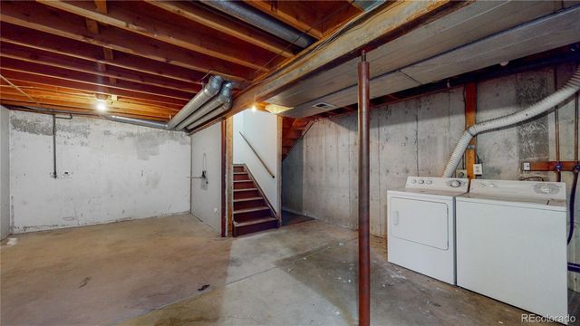 5735 W 2nd Avenue, Lakewood, CO 80228