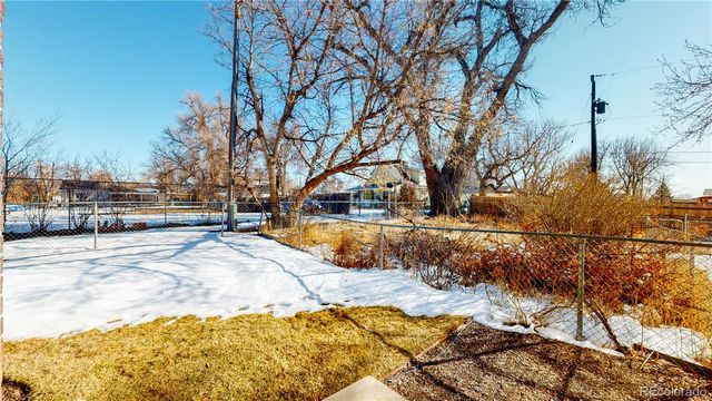 5735 W 2nd Avenue, Lakewood, CO 80228