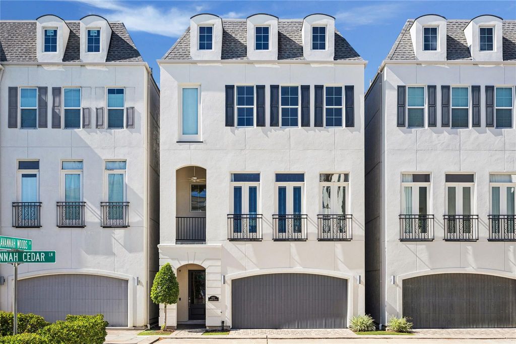 1002 Savannah Cedar Lane, Houston, TX 77043