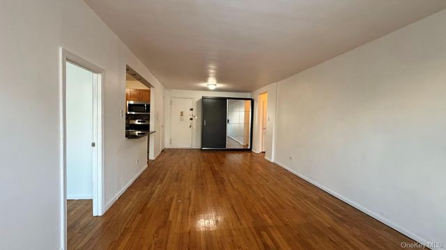 63-11 Queens Boulevard D21, Woodside, NY 11347