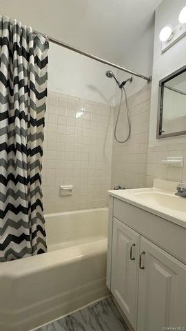 63-11 Queens Boulevard D21, Woodside, NY 11347