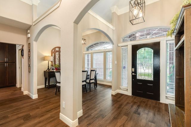 115 Warbler Ct, Richwood, TX 77531