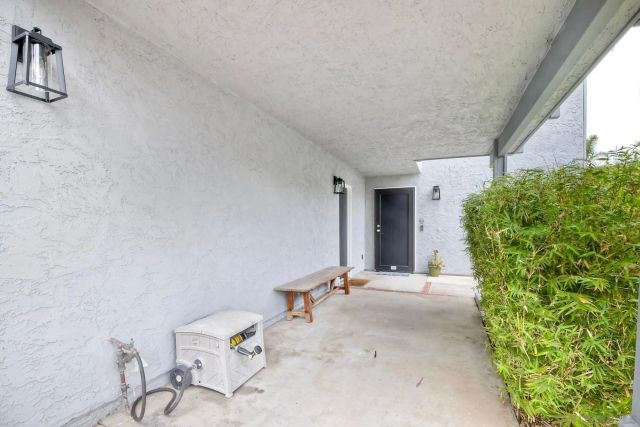 3532 Woodland Way, Carlsbad, CA 92008