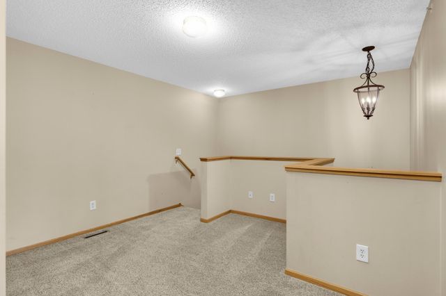 4843 Bisset Lane, Inver Grove Heights, MN 55076