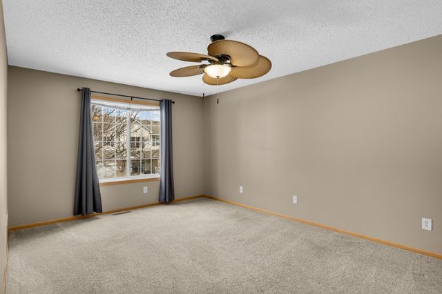 4843 Bisset Lane, Inver Grove Heights, MN 55076