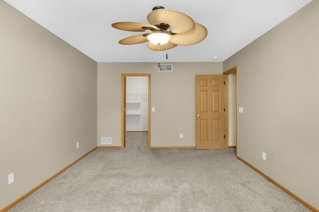 4843 Bisset Lane, Inver Grove Heights, MN 55076