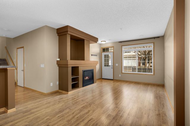 4843 Bisset Lane, Inver Grove Heights, MN 55076