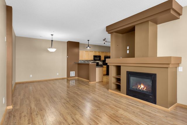 4843 Bisset Lane, Inver Grove Heights, MN 55076