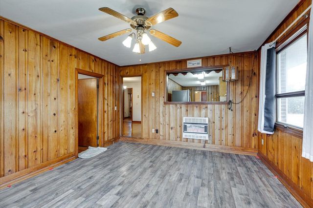 812 Betsy Pack Drive, Jasper, TN 37347