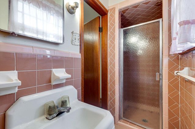 812 Betsy Pack Drive, Jasper, TN 37347