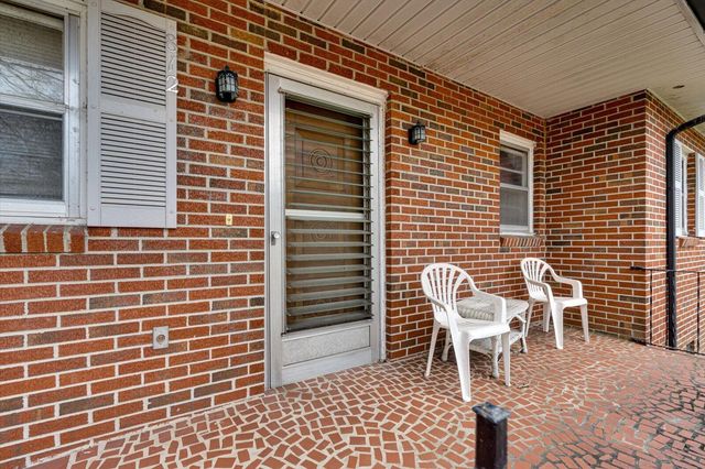 812 Betsy Pack Drive, Jasper, TN 37347