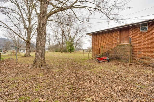 812 Betsy Pack Drive, Jasper, TN 37347