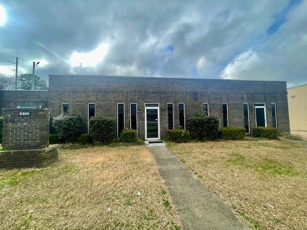 5300 Overlook Road B, Mobile, AL 36618 — exterior