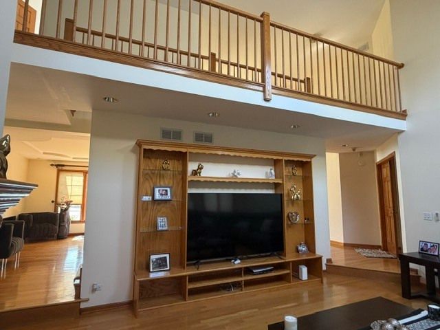 1660 WHISTLER Court, Naperville, IL 60564