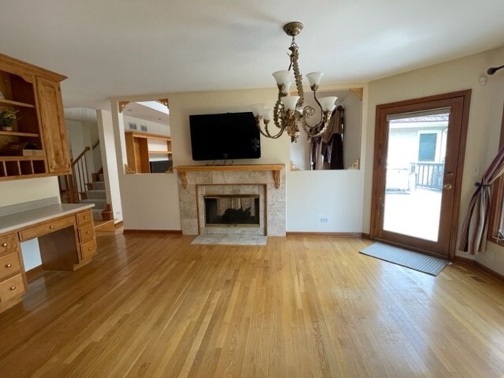 1660 WHISTLER Court, Naperville, IL 60564 — photo 5