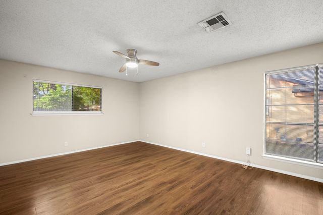 10703 PARKFIELD DR, Austin, TX 78758