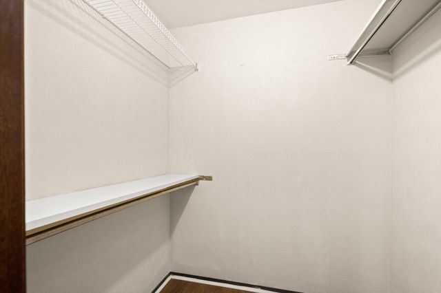 10703 PARKFIELD DR, Austin, TX 78758