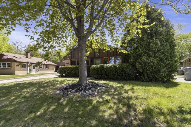3048 57th STREET, Milwaukee, WI 53219
