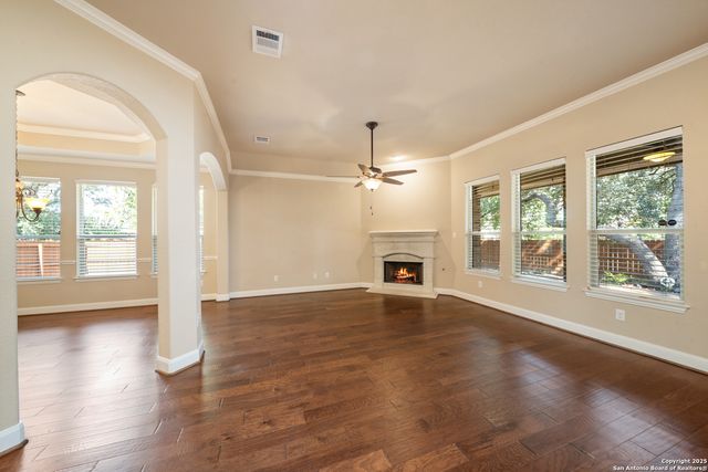 9518 Ninas, San Antonio, TX 78254