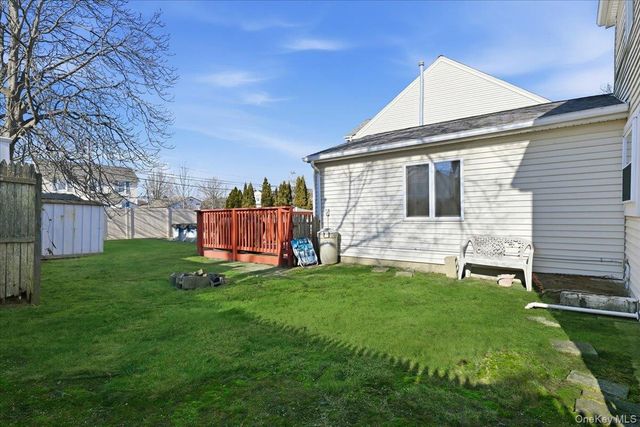 2522 Hewlett Lane, Bellmore, NY 11710